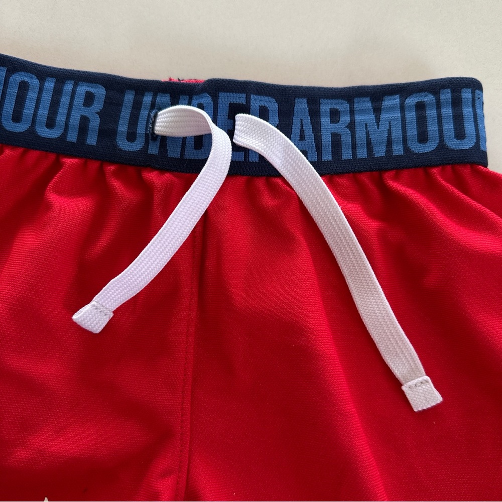 UNDER ARMOUR UA Play Up Americana Shorts Visit - Picture 6 of 6